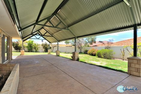 Property photo of 12 Capella Pass Warnbro WA 6169