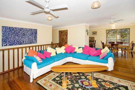 Property photo of 6 Surfside Crescent Pottsville NSW 2489