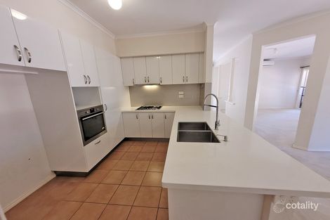 Property photo of 17 Nursery Way Burwood VIC 3125