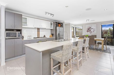 Property photo of 3 Johnston Avenue Haywards Bay NSW 2530