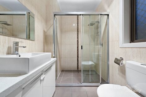 Property photo of 2/53 Wintersun Drive Albanvale VIC 3021