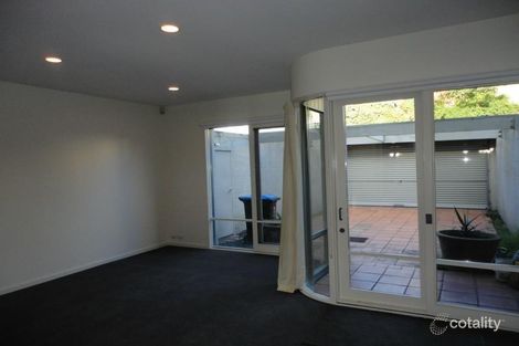 Property photo of 8 May Road Toorak VIC 3142