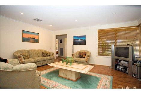 Property photo of 46 Tarongo Drive Aspendale VIC 3195