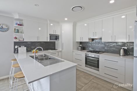 Property photo of 11 Kidd Circuit Goulburn NSW 2580