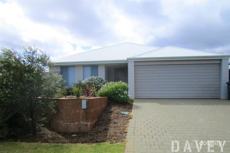 Property photo of 8 Viminea Street Carramar WA 6031