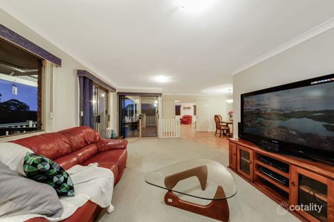 Property photo of 32 Selkirk Crescent Ferny Grove QLD 4055