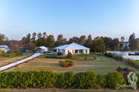 Property photo of 18 Riverside Drive Narrabri NSW 2390