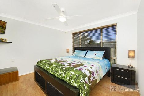 Property photo of 9 Cowan Place St Helens Park NSW 2560