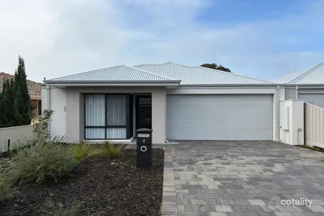 Property photo of 4 Juno Place Coolbellup WA 6163