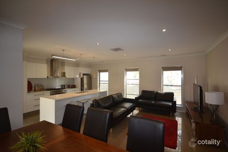 Property photo of 6B Heyington Place Kennington VIC 3550