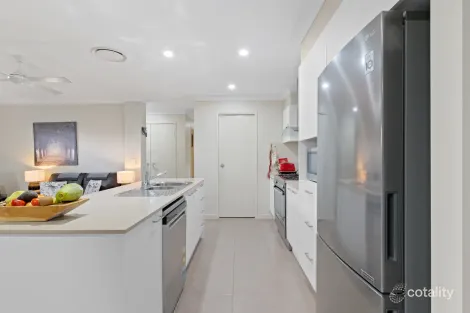 Property photo of 5 Bells Esplanade Pelican Waters QLD 4551
