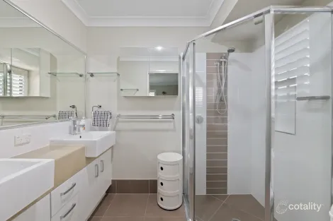 Property photo of 5 Bells Esplanade Pelican Waters QLD 4551