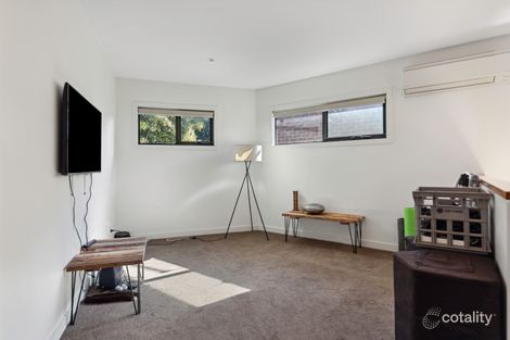 Property photo of 13 Kenwood Crescent Ringwood VIC 3134