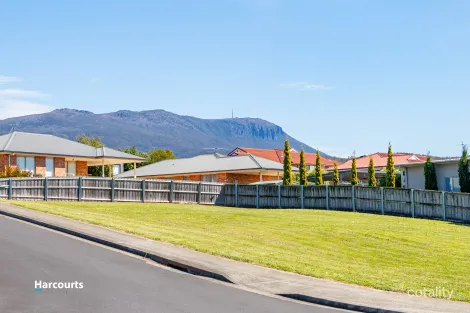 Property photo of 44 Adelong Drive Kingston TAS 7050