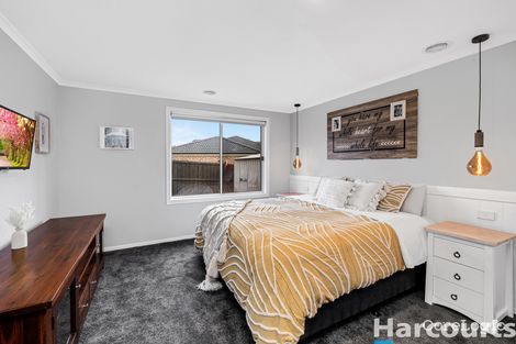 Property photo of 25 Summerhill Boulevard Drouin VIC 3818