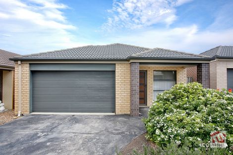 Property photo of 21 Wodalla Place Lyndhurst VIC 3975
