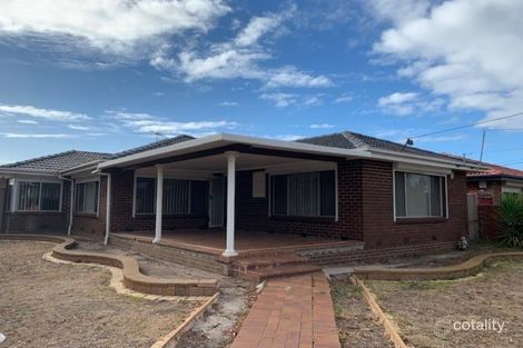 7 Gladstone Park Dr, Gladstone Park, VIC 3043