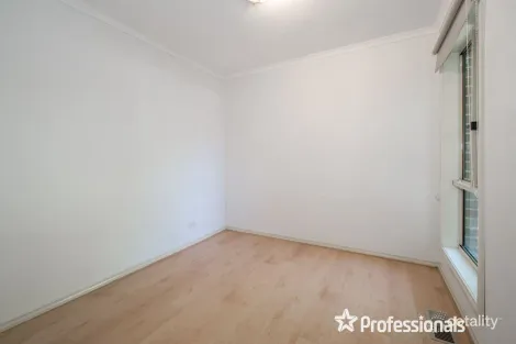 Property photo of 3/2 Georges Road Ringwood VIC 3134