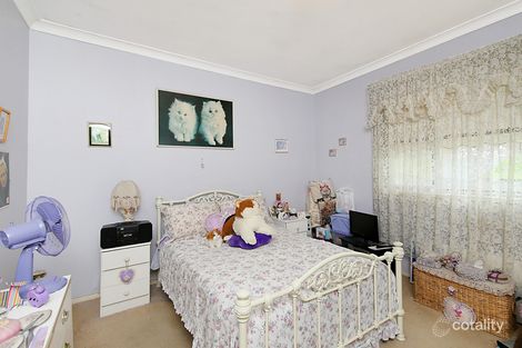Property photo of 10 Roscoe Street Kotara South NSW 2289