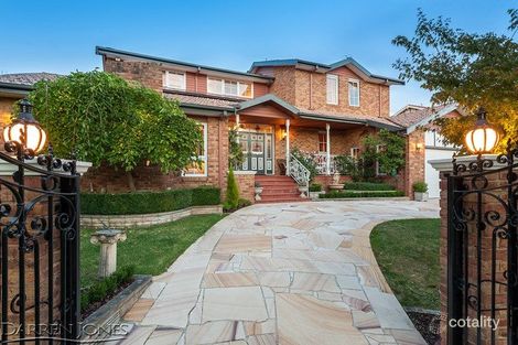 Property photo of 16 Julie Court Greensborough VIC 3088