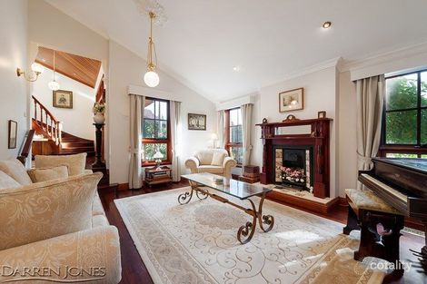 Property photo of 16 Julie Court Greensborough VIC 3088