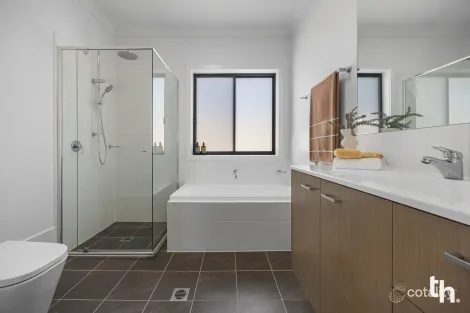 Property photo of 1 Assay Street Boolaroo NSW 2284