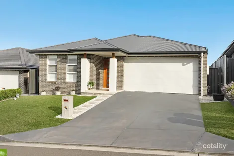 Property photo of 31 Osage Street Horsley NSW 2530