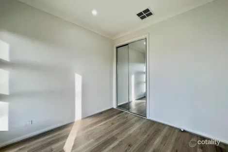 Property photo of 61 Nascent Drive Tarneit VIC 3029