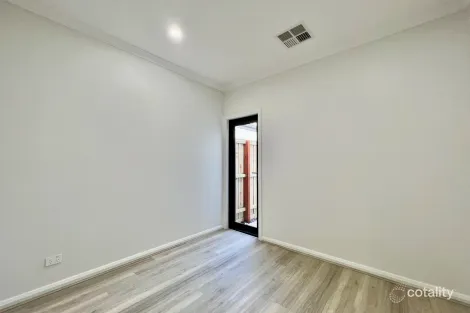 Property photo of 61 Nascent Drive Tarneit VIC 3029