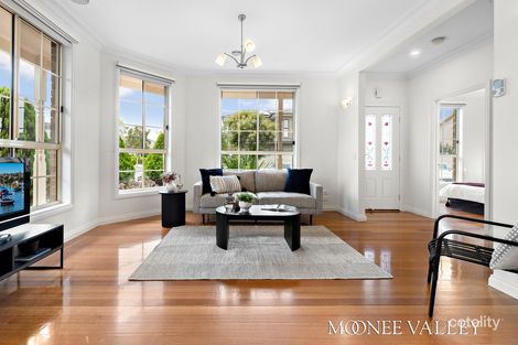 Property photo of 27 Cypress Way Maribyrnong VIC 3032