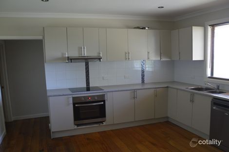 Property photo of 30 Robertson Street Morwell VIC 3840