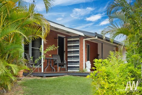 Property photo of 1/2 Conebush Crescent Aroona QLD 4551