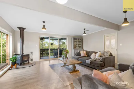 Property photo of 26 St Andrews Way Darley VIC 3340