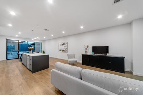 Property photo of 100 Buchanan Drive Woodforde SA 5072