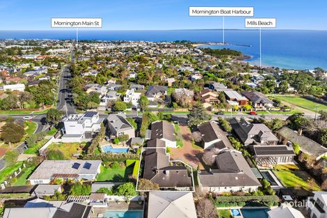 Property photo of 3/29 Beleura Hill Road Mornington VIC 3931