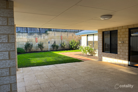 Property photo of 5 Heather Gardens Halls Head WA 6210