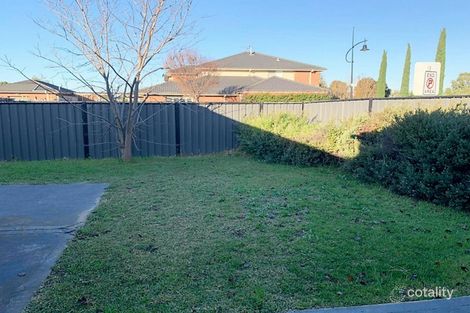 Property photo of 1 Archibald Chase Point Cook VIC 3030