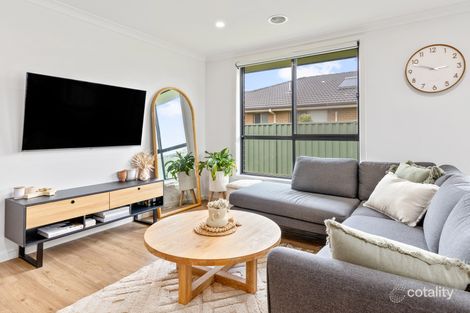 12 Keane St, Koroit, VIC 3282