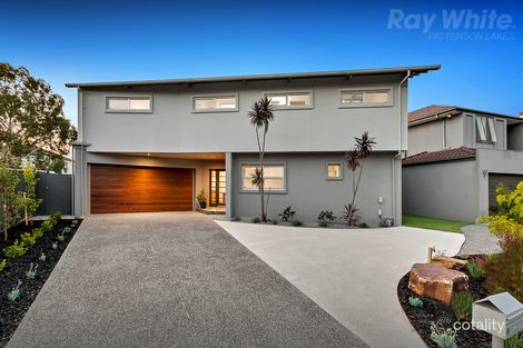 Property photo of 9 Lake King Circle Waterways VIC 3195