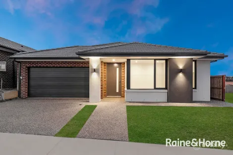 15 Fountain Rd, Pakenham, VIC 3810