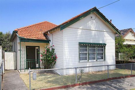 4 Collins St, Thornbury, VIC 3071