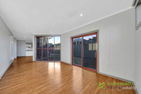 Property photo of 3/2 Riverbend Crescent Werribee VIC 3030