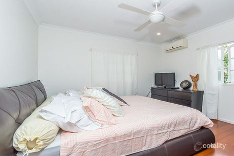 Property photo of 62 Pear Street Greenslopes QLD 4120