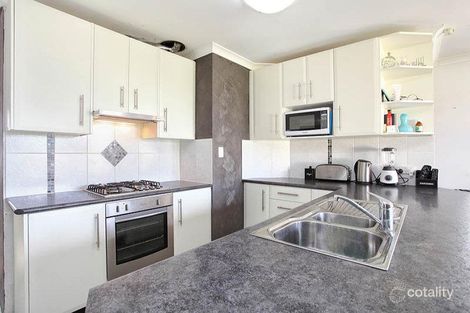 Property photo of 19 Tussock Elbow Banksia Grove WA 6031