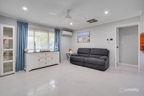 Property photo of 4 Tree Top Avenue Munno Para West SA 5115