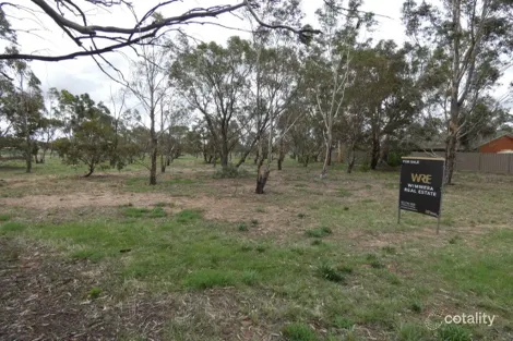 33-35 Bell St, Beulah, VIC 3395