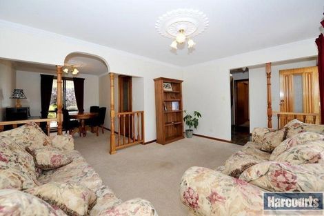 Property photo of 24 Kurnabinna Terrace Hallett Cove SA 5158