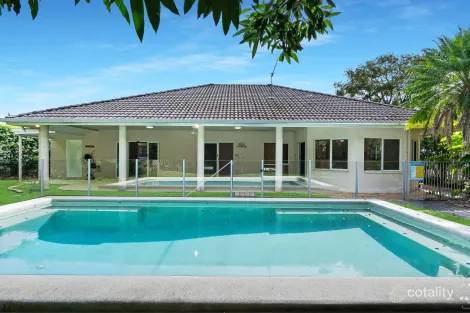 Property photo of 4 Parkinson Avenue Kewarra Beach QLD 4879