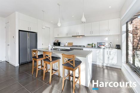 Property photo of 5A Hardy Court Berwick VIC 3806