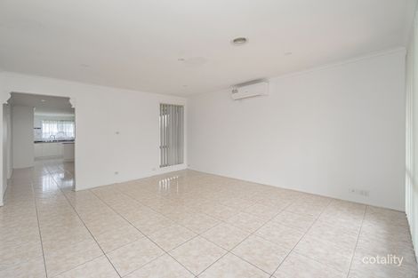 Property photo of 39 Bradman Drive Meadow Heights VIC 3048